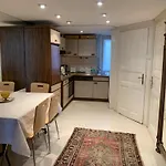 Libra Grande Venetian Style * Будапешт