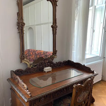 Apartment Libra Grande Venetian Style *
