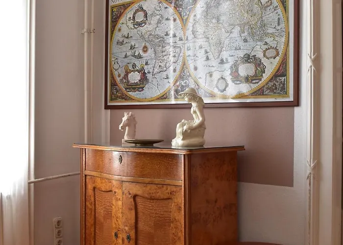 Apartment Libra Grande Venetian Style Budapest